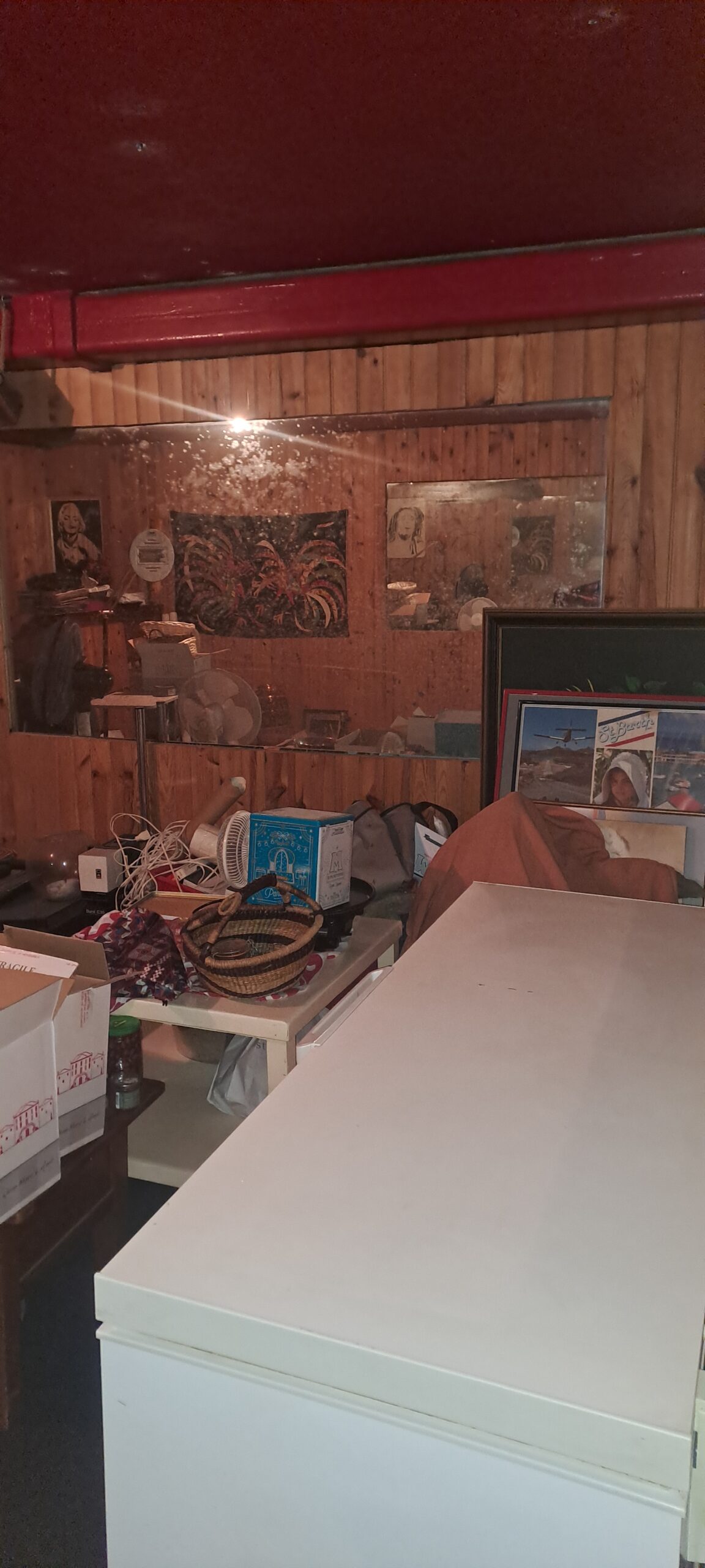 table mobilier maison saint tropez